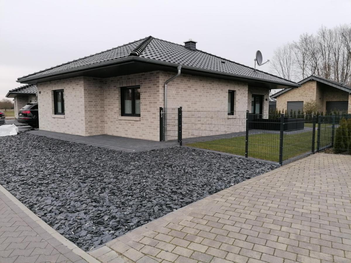 Ferienhaus Devilina Mit Sauna Am Harkebruegger See Barssel  Exterior foto